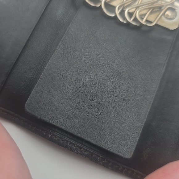 Gucci Brown & Tan Signiture GG Mono 6 Keyring Holder (EUC)(COA)✨️🖤✨️ - Picture 5 of 12